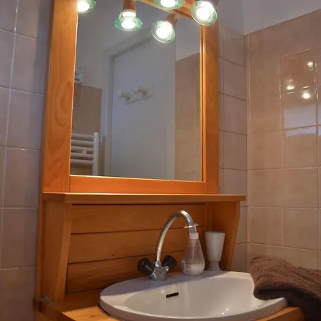 Location D'appartements - La Aparthotel 2*