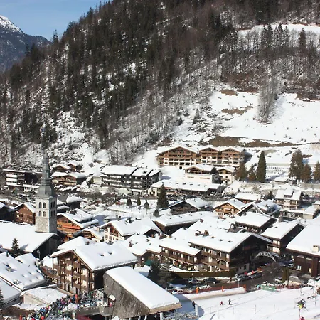 Location D'appartements - La Aparthotel 2*